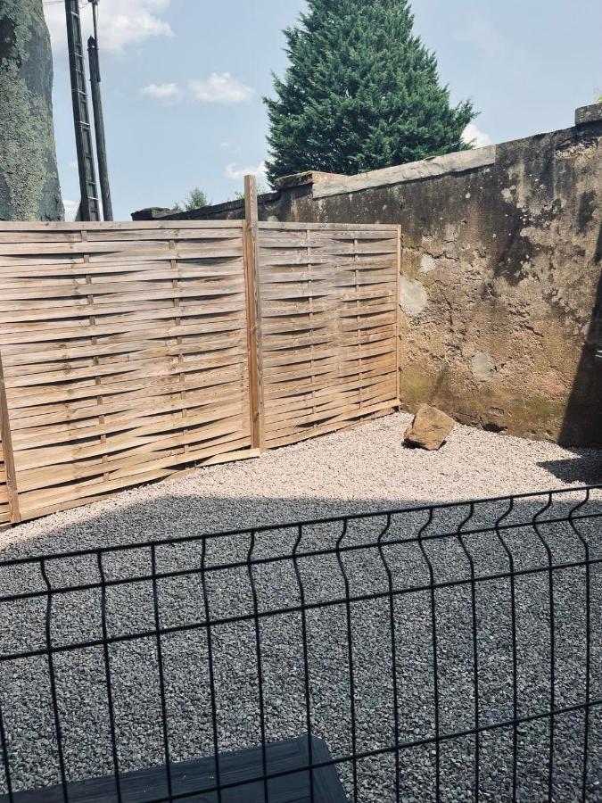 Appartement Avec Terrasse Privative Celles-sur-Plaine Luaran gambar